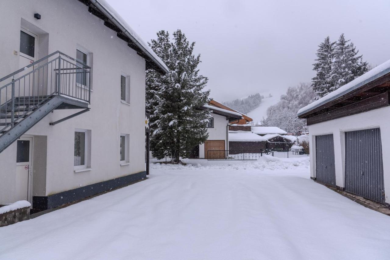 צל-אם-זי Chalet Love The Alps By All In One Apartments מראה חיצוני תמונה